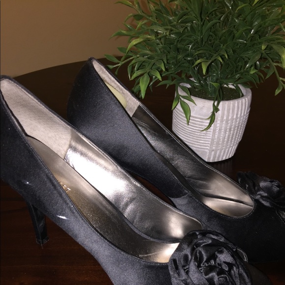 SOLD - Picture 7 of 8